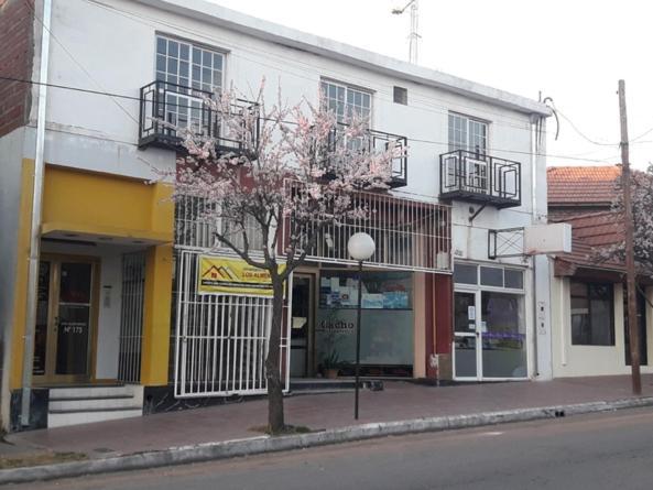Departamentos Los Almendros 메를로 외부 사진