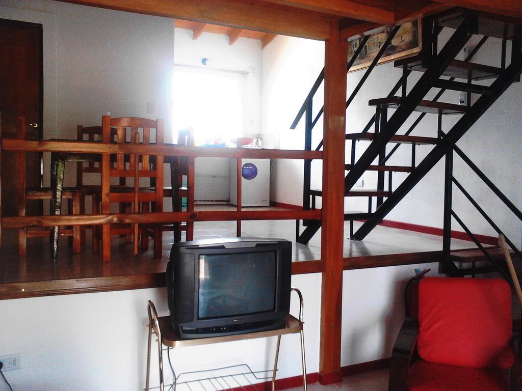 Departamentos Los Almendros 메를로 객실 사진
