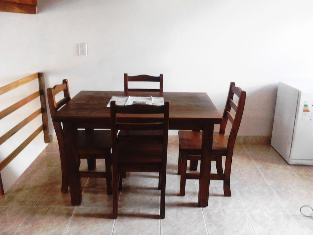 Departamentos Los Almendros 메를로 객실 사진